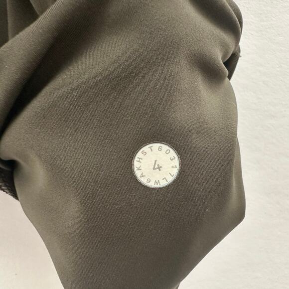 Lululemon Fast & Free Crop 19" Dark Olive Size 4 Nulux High Rise Run Gym Cardio - Picture 6 of 7